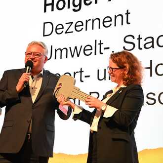 - Bild 2  - Bild 2